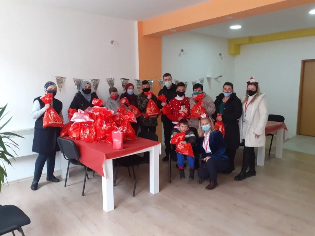 Addiko Banka/ Paketići za djecu sa poteškoćama u razvoju