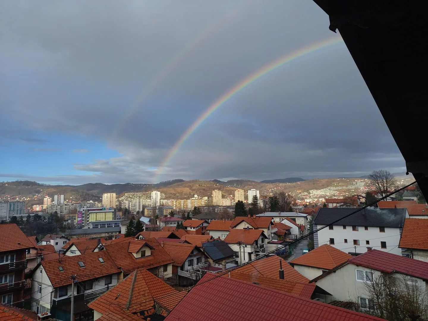 VIJESTI DANA / Šemsi Suljiću jednomjesečni pritvor, zaraženo devet osoba…