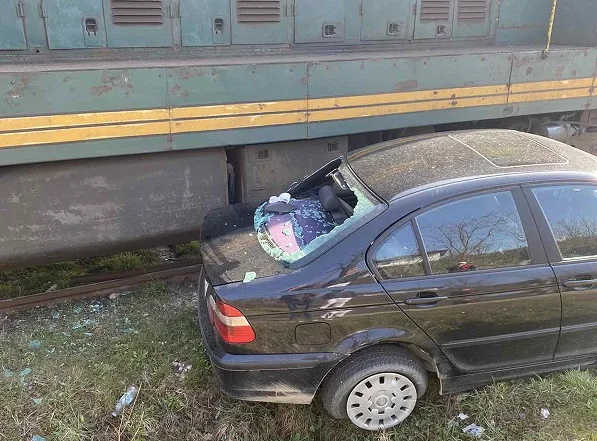 Sudar voza i automobila kod Srebrenika, povrijeđena jedna osoba (FOTO)
