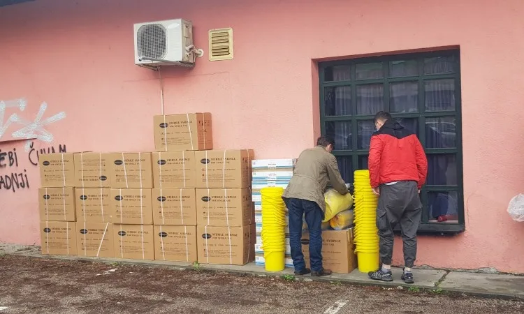 U TK stigao prvi kontingent potrošnog materijala za vakcinaciju