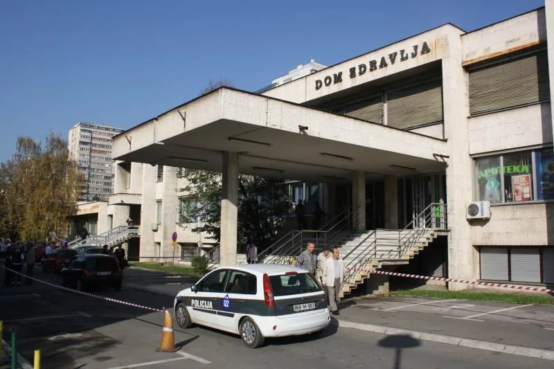 Upozorenje za građane Tuzle: Lažno se predstavljaju kao uposlenici Doma zdravlja (VIDEO)