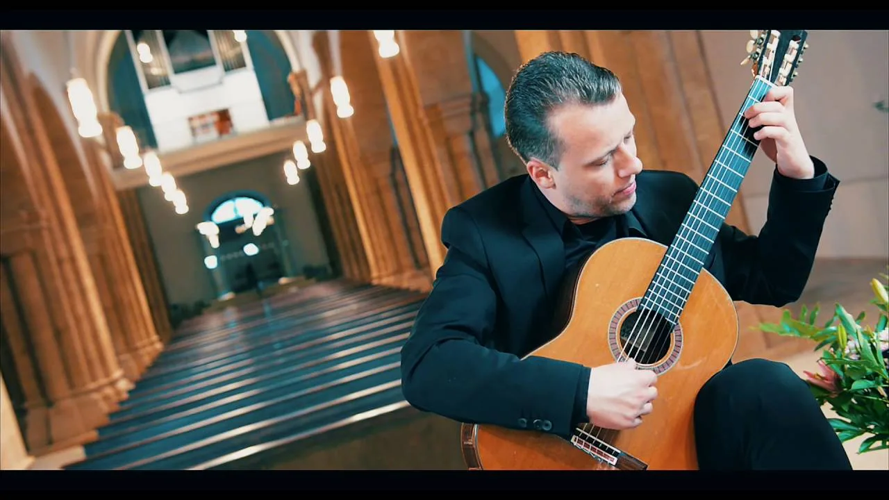 Sanel Redžić – Tuzlak koji je stvorio ime na svjetskoj muzičkoj sceni