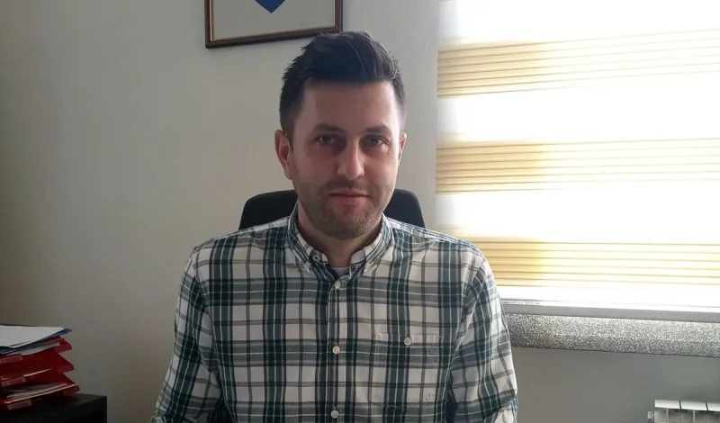 Ministar Baraković obećao transparentnost pri zapošljavanju u škole