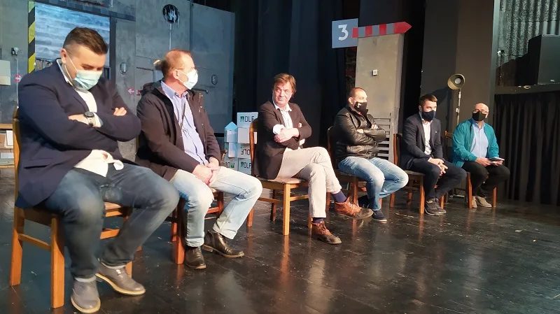 U susret premijeri predstave ”Oktobarsk” u Narodnom pozorištu Tuzla: Predstava ‘tjera’ čovjeka da se zapita da li je sretan?!