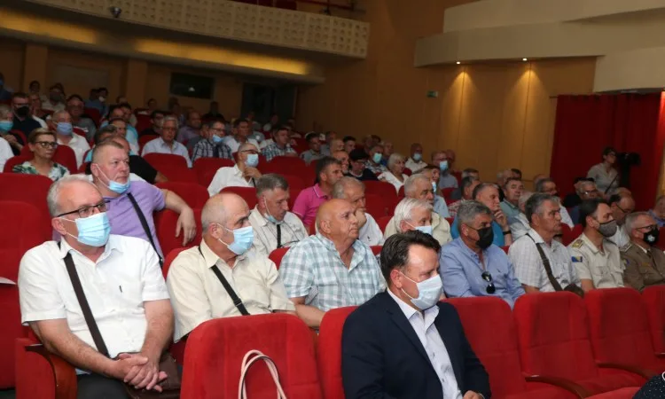 U Tuzli održana komemoracija brigadnom generalu Hazimu Šadiću
