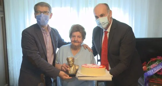 Tuzlanka Šerifa Hrustić proslavila stoti rođendan (VIDEO)