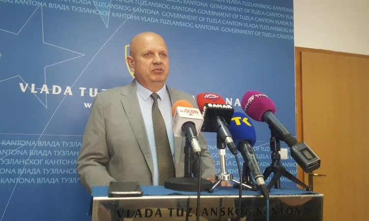 Vlada TK / Odobrena sredstva za uplatu doprinosa radnicama Aide