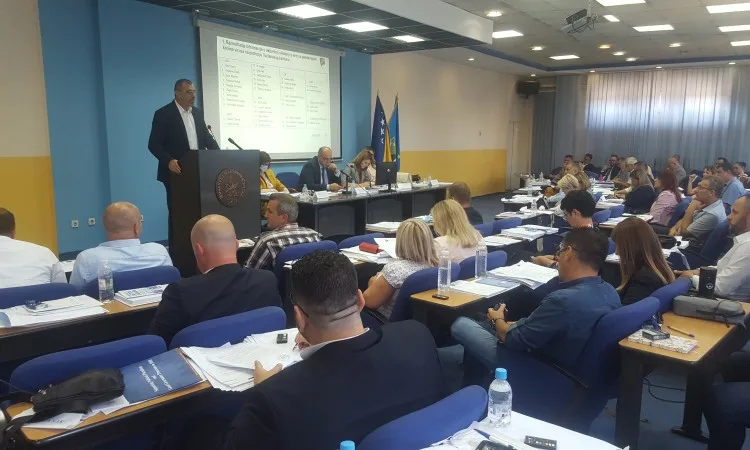 TK / Usvojena inicijativa za regulisanje konzumacije nargila