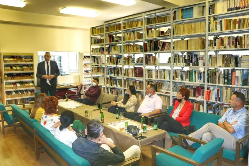 Besplatna članarina za sve učenike i studente u 2021/22. godini u Gradskoj biblioteci u Srebreniku