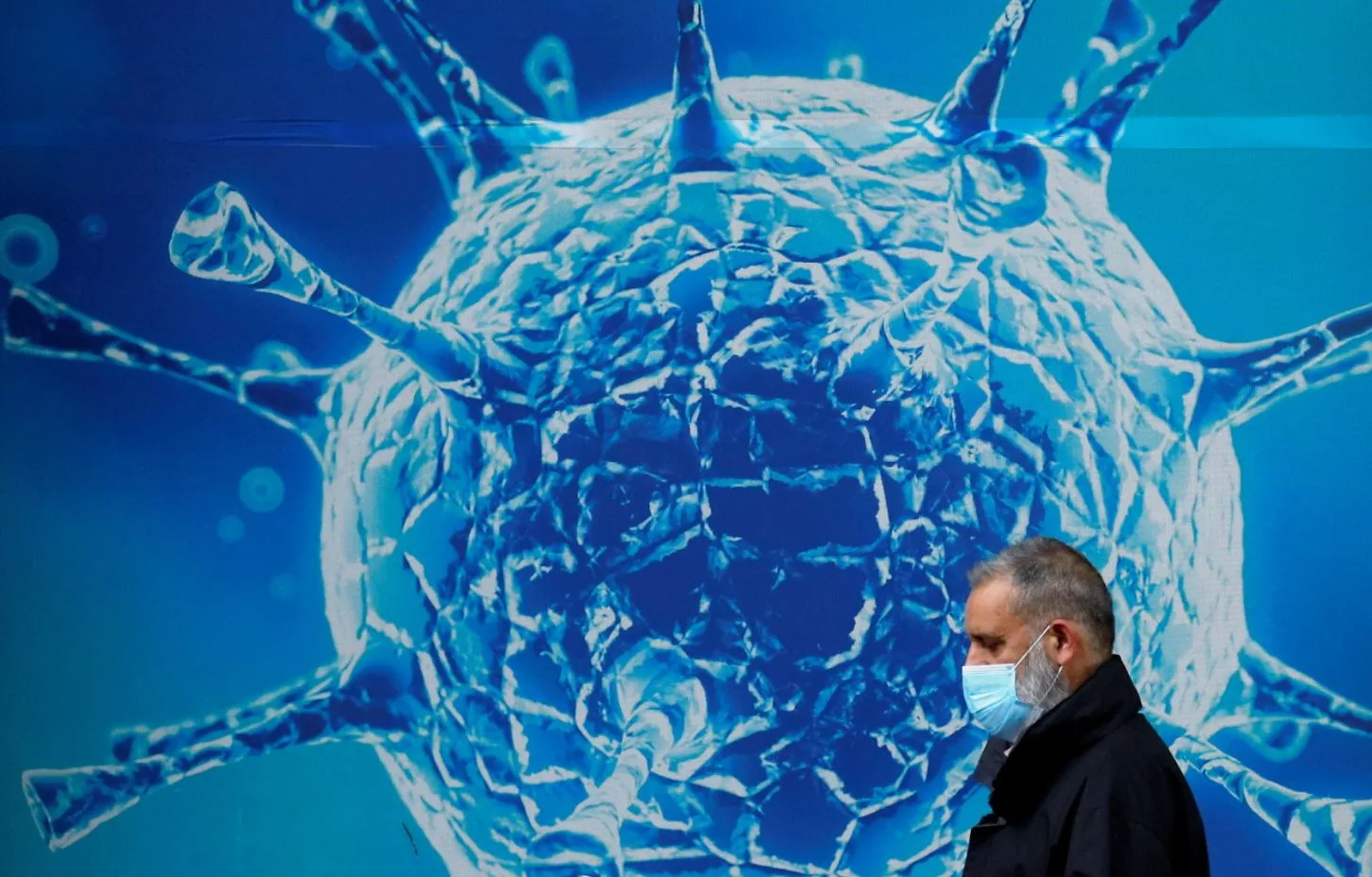 Četvrti talas / Upozorenje epidemiologa: Narednih nedjelja smanjite druženja!