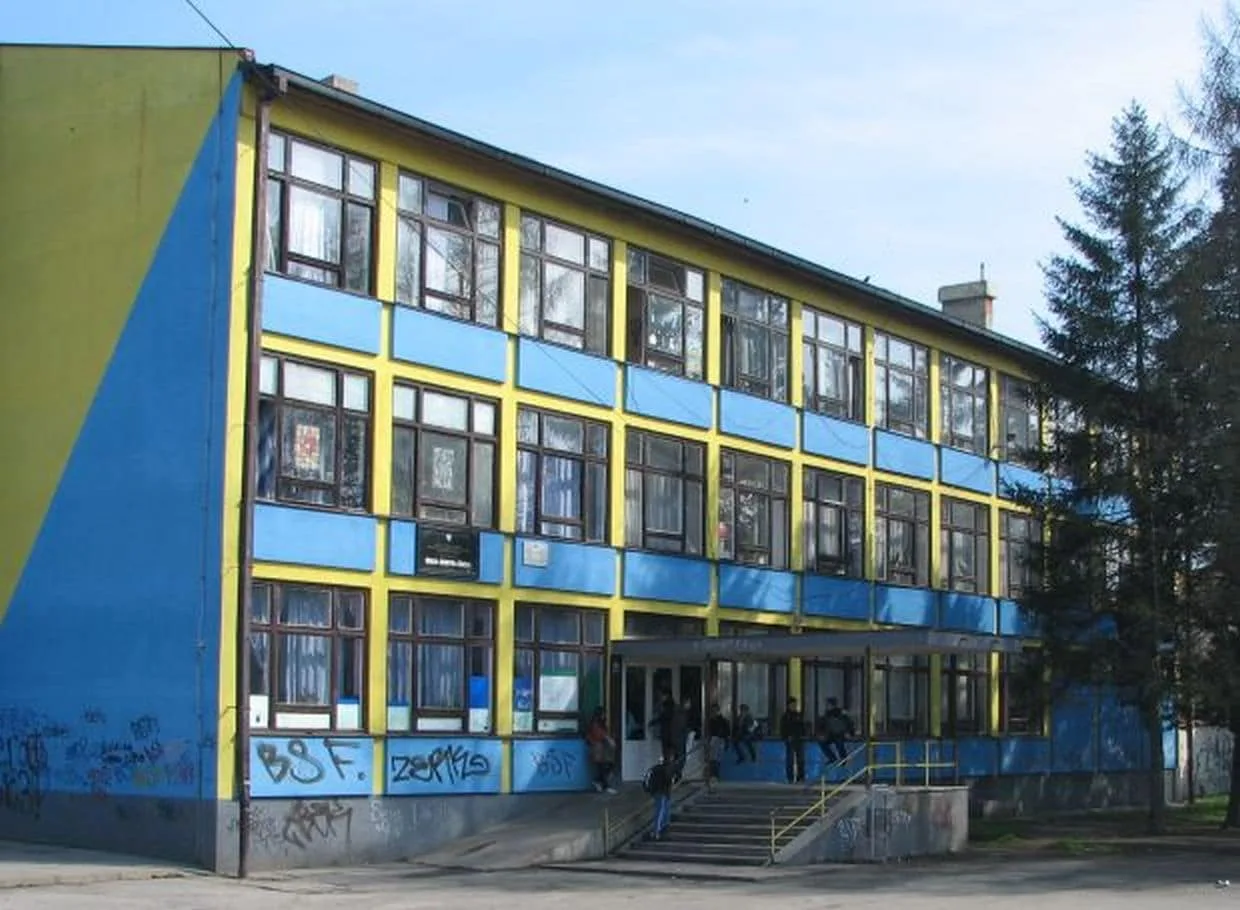Školska godina u TK počet će po standardnom modelu: Svi će u školske klupe!