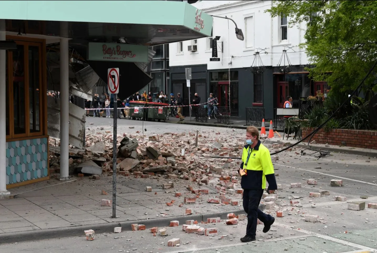 Zemljotres jačine 5,9 stepeni prema Richterovoj skali pogodio Melbourne, oštećene brojne zgrade