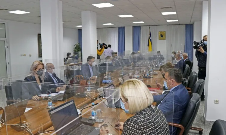 Vlada FBiH: Predloženo oslobađanje rudnika plaćanja putarine na dizel-gorivo