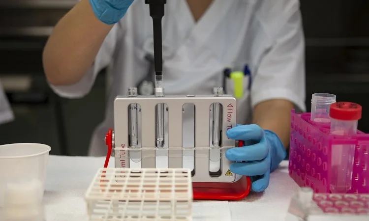U RS-u virus korona potvrđen kod 128 osoba, prijavljeno devet smrtnih slučajeva