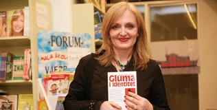 Dubravka Crnojević Carić – Glumica rodom iz Tuzle sa zagrebačkom adresom