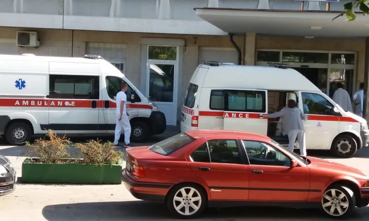 U UKC-u Tuzla obustavljaju se specijalistički pregledi i hladni program