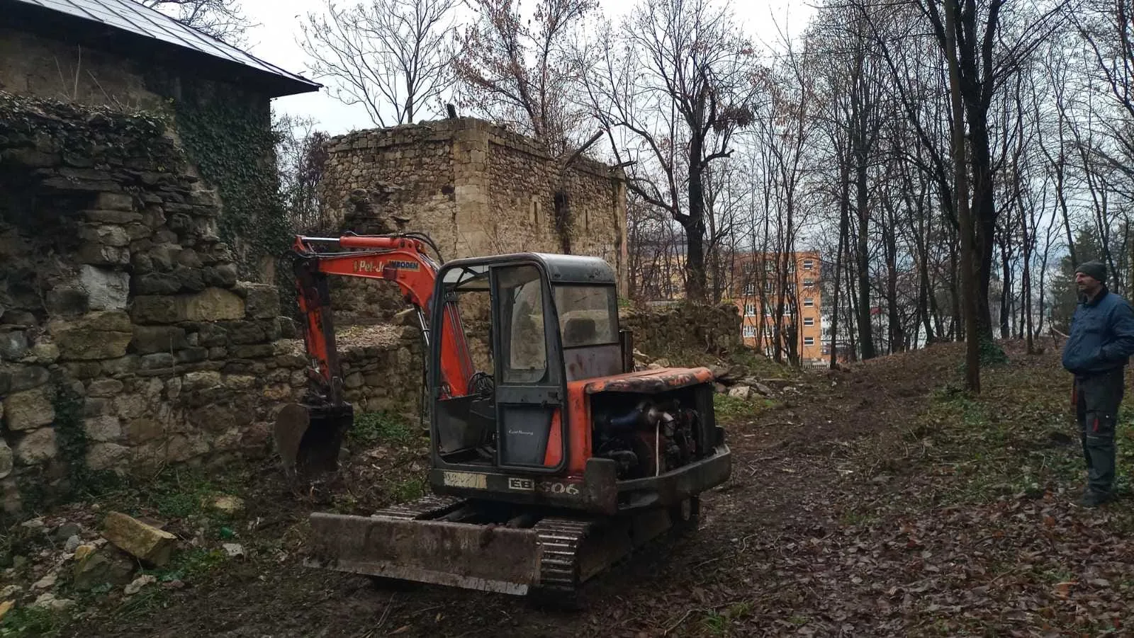 Počela prva faza radova na zaštiti i sanaciji objekta Barutana na Gradini u Tuzli