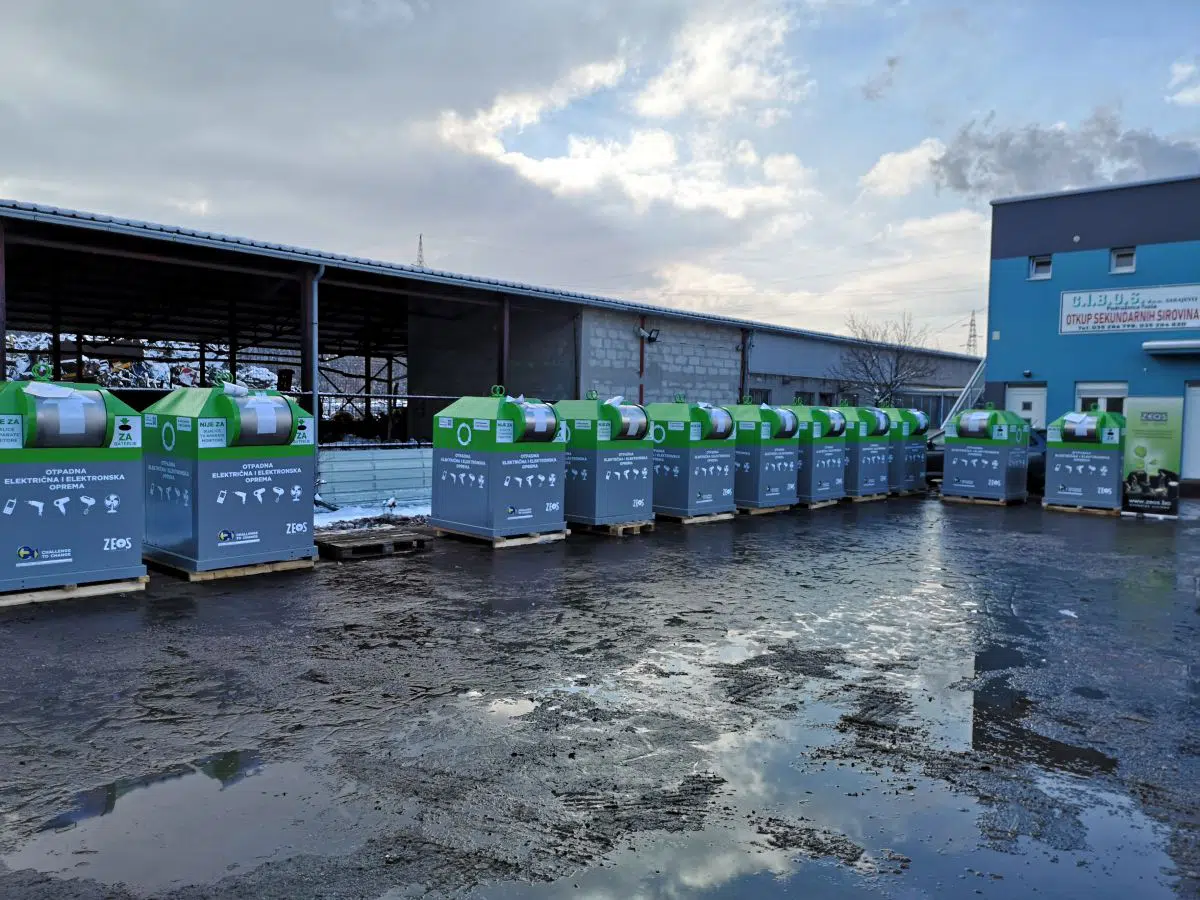 U Tuzli i Živinicama postavljeni kontejneri za elektro otpad