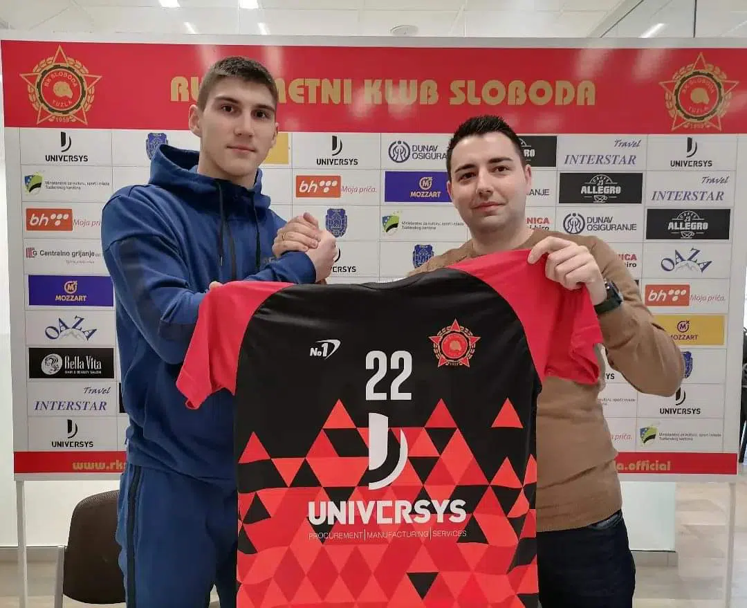 Božo Vujović novi rukometaš Slobode
