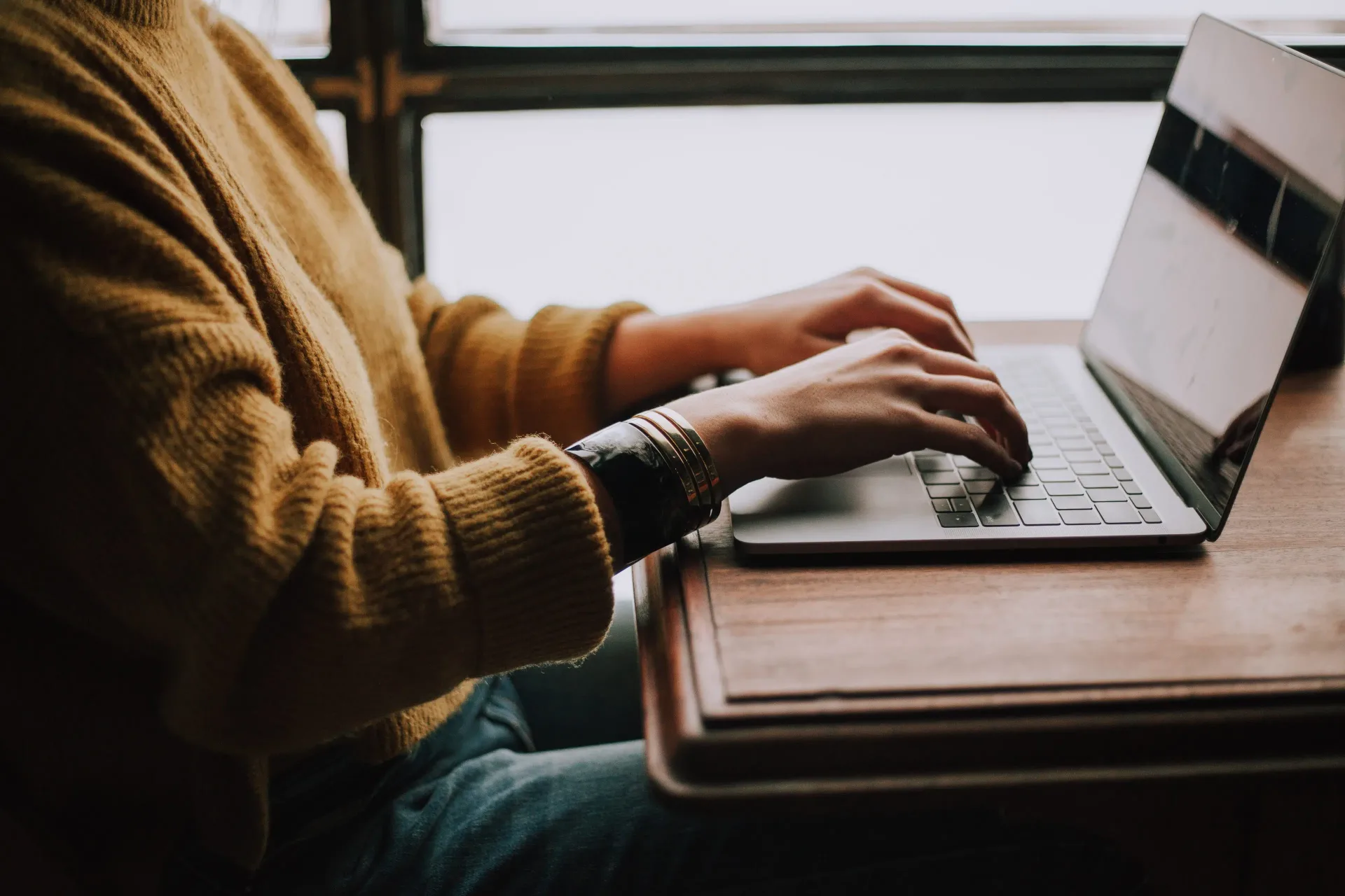 Porastao broj prevara pri internet kupovini, posebno starijih osoba