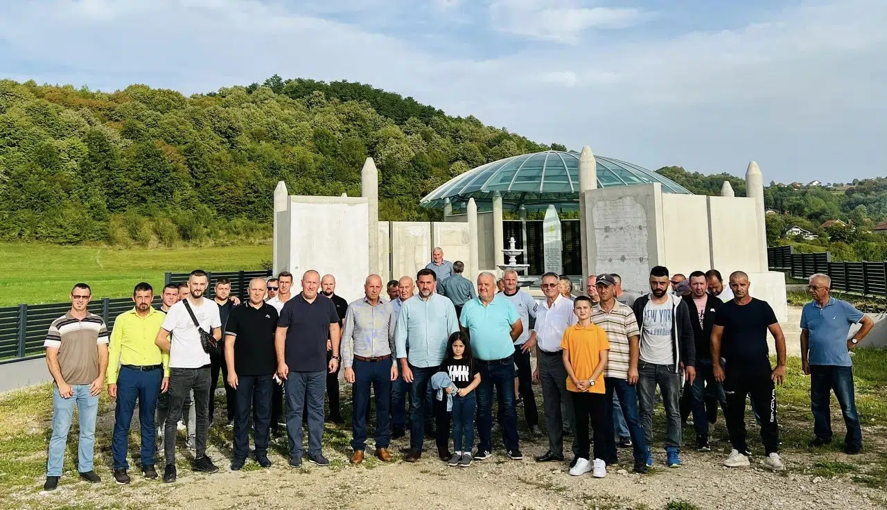 Ministar Ramić posjetio Đuliće (FOTO)