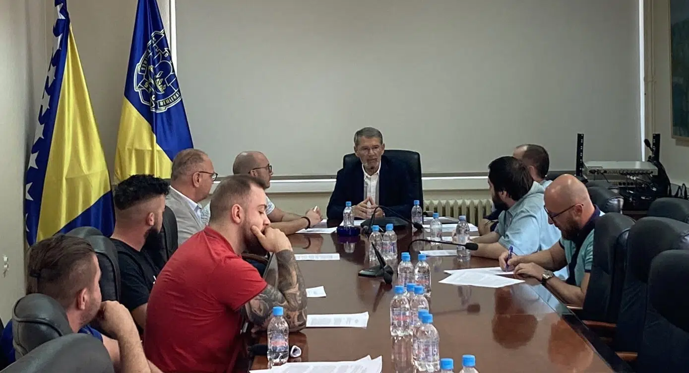 U Gradskoj upravi Tuzla potpisani ugovori u cilju prekvalifikacije nezaposlenih osoba