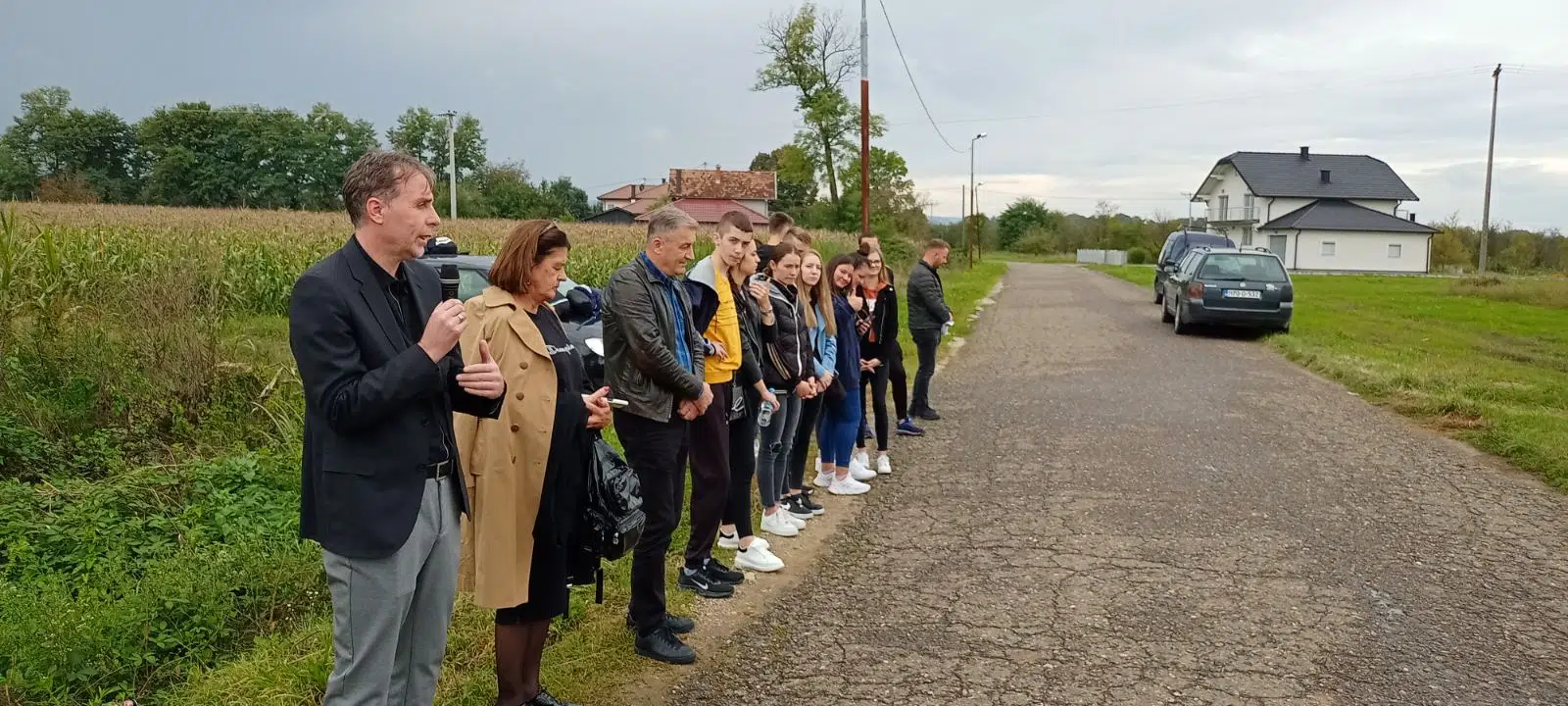 Održano 1. međunarodno takmičenje za učenike srednjih škola u ručnoj berbi kukuruza .