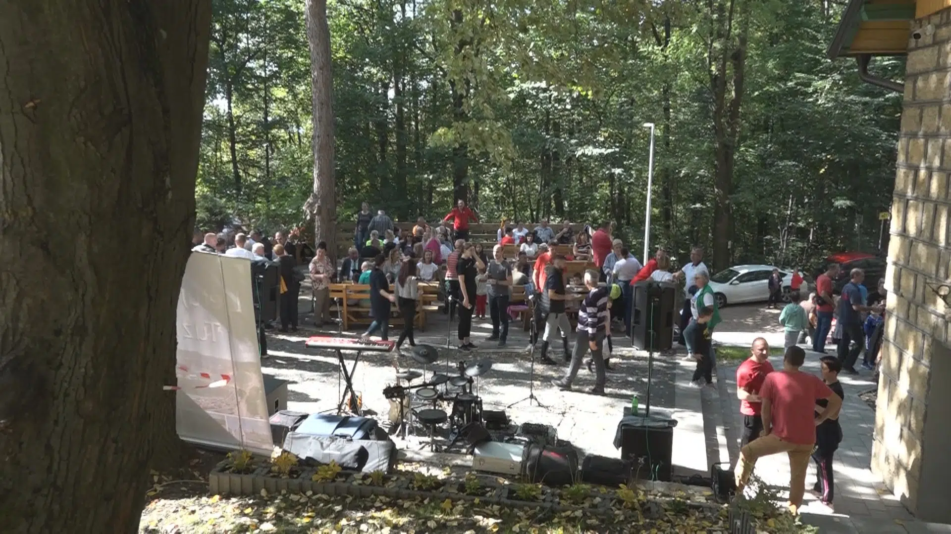 (VIDEO) Tuzlaci na Ilinčici obilježili 2. oktobar Dan oslobođenja Tuzle