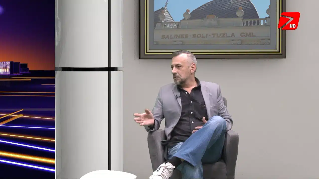 (Video) “Čovjek iz sjene” nova pjesma tuzlanske grupe La paloma blanca
