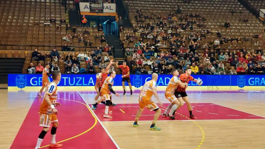Rukometaši Slobode pobijedili ekipu Konjuha