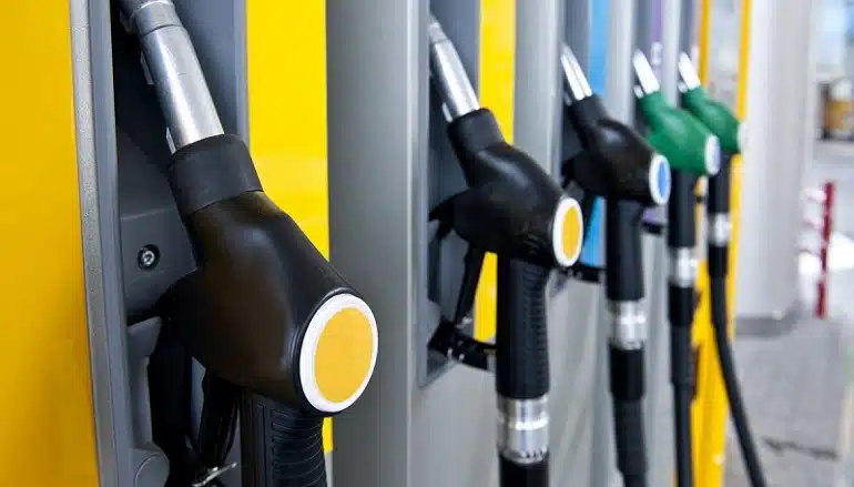 Padaju cijene goriva, u Tuzli benzin ispod 2.5 KM
