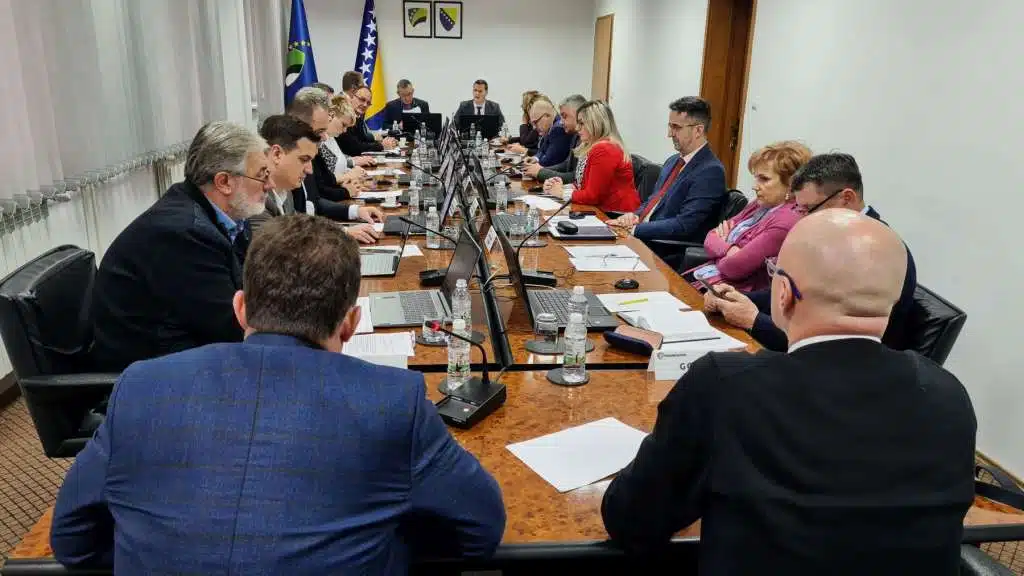 Više od 200.000 KM za materijalno zbrinjavanje socijalno ugroženih građana | RTVTK