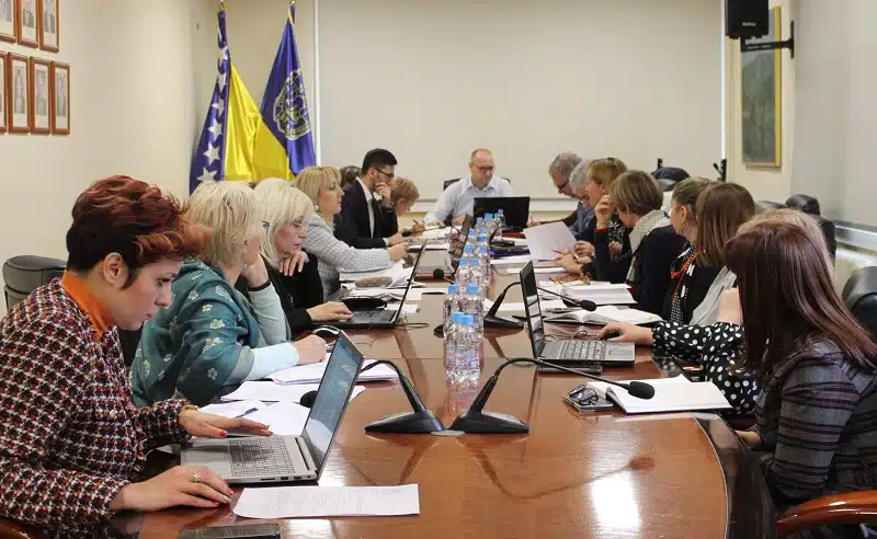Kolegij gradonačelnika Tuzle u četvrtak, jedna od tačaka i aktivnosti na prevenciji nasilja nad ženama