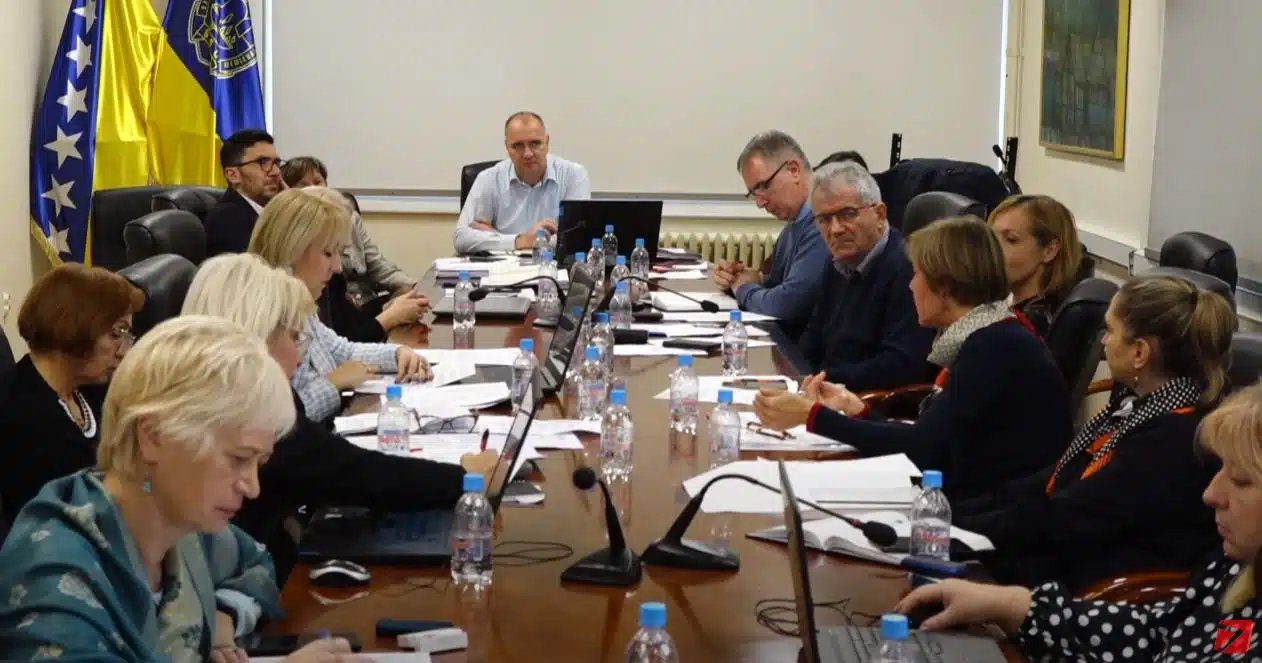 (VIDEO) Kolegij gradonačelnika razmatrao Prijedlog Budžeta Grada Tuzle za 2023.