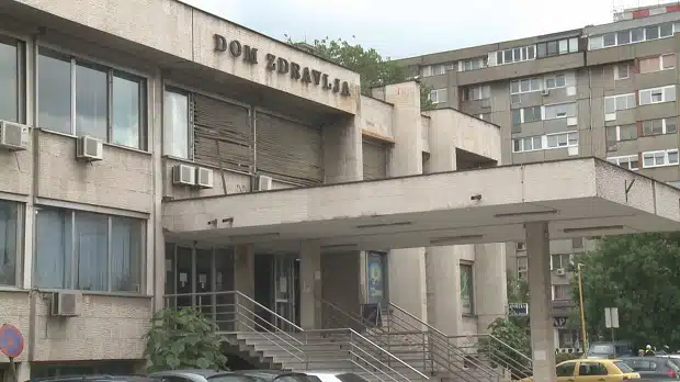 Dom zdravlja Tuzla: Obavijest o radu ambulanti zbog snijega i nestanka struje
