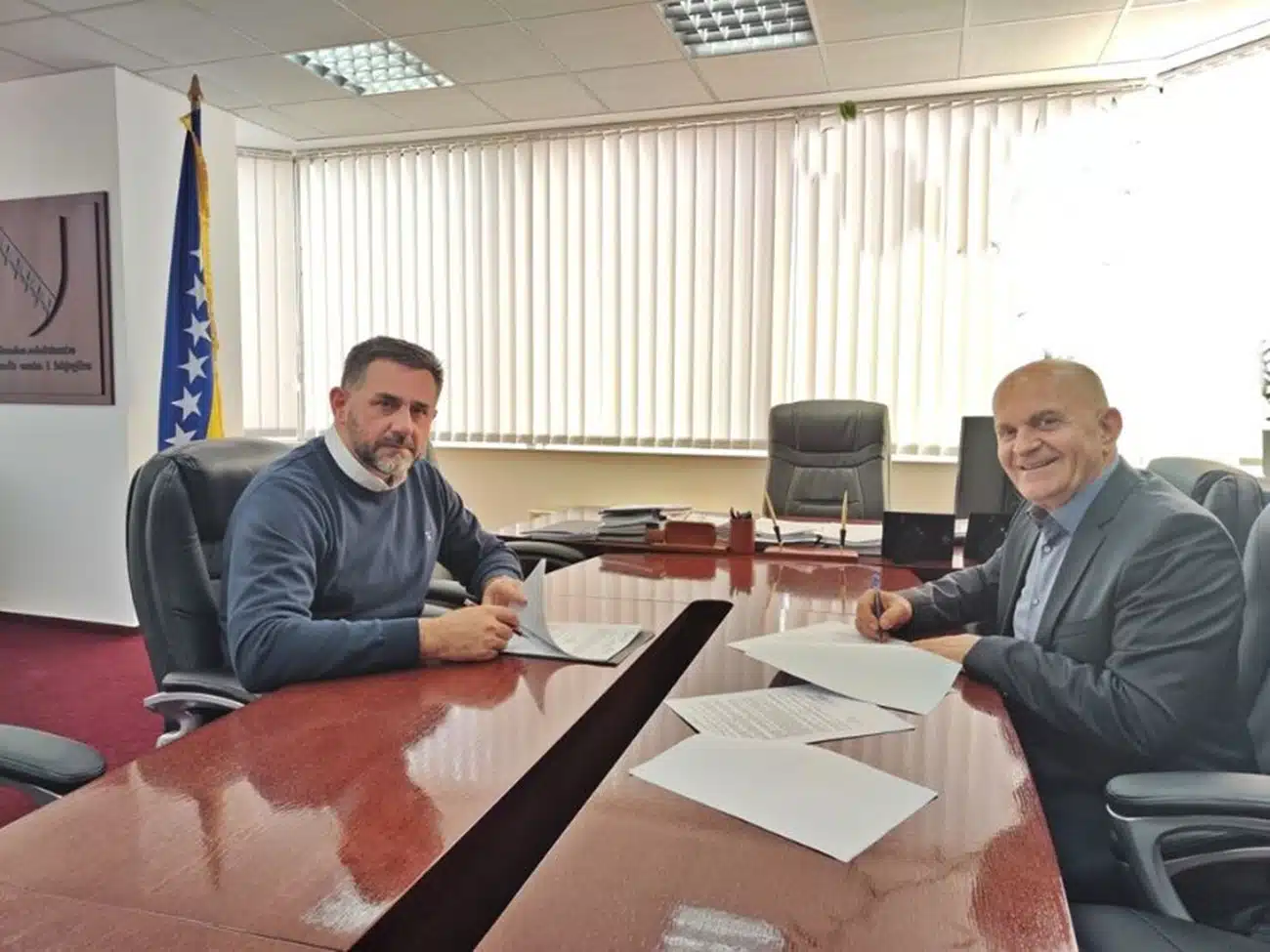Ministar Ramić i načelnik Džafić potpisali četiri ugovora o sufinansiranju projekata u Kalesiji