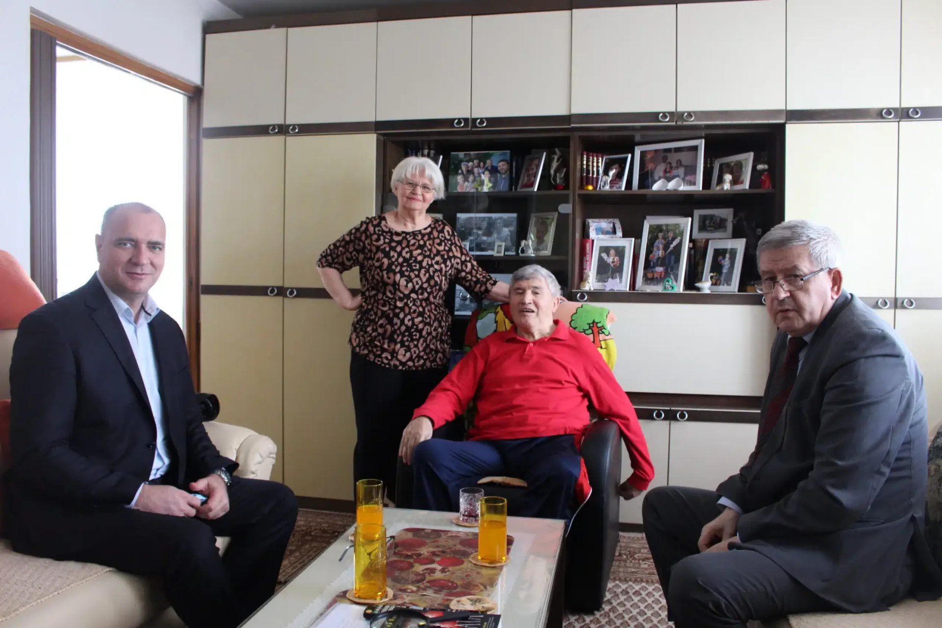 Novogodišnja posjeta Iliji Jurišiću i Šerifi Hadžihrustić