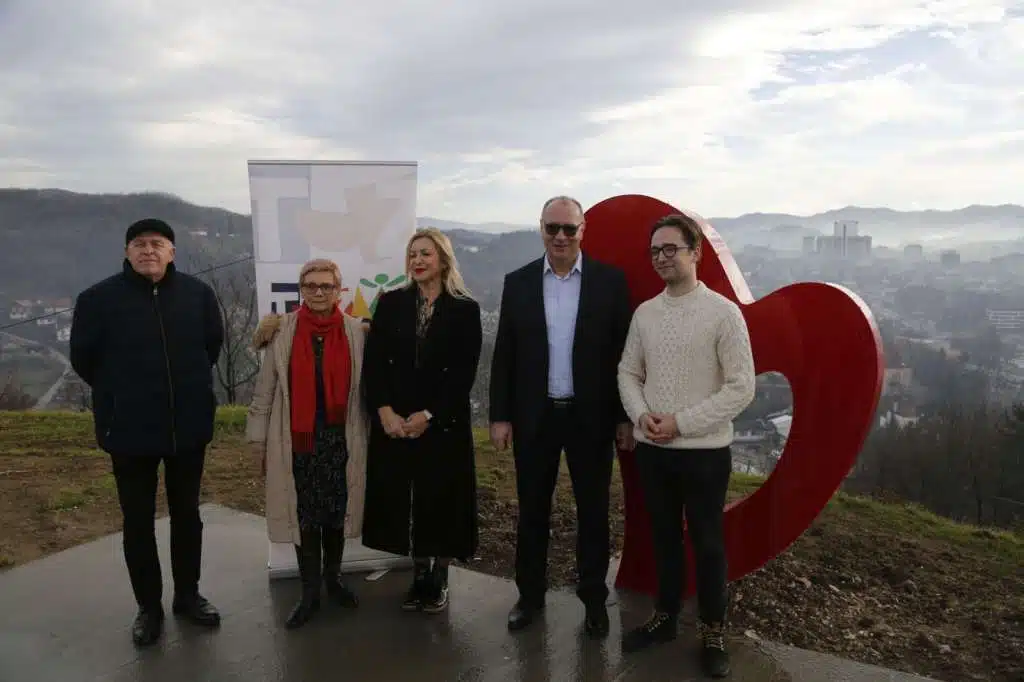 Otvoren novouređeni vidikovac Kicelj u Tuzli (FOTO)