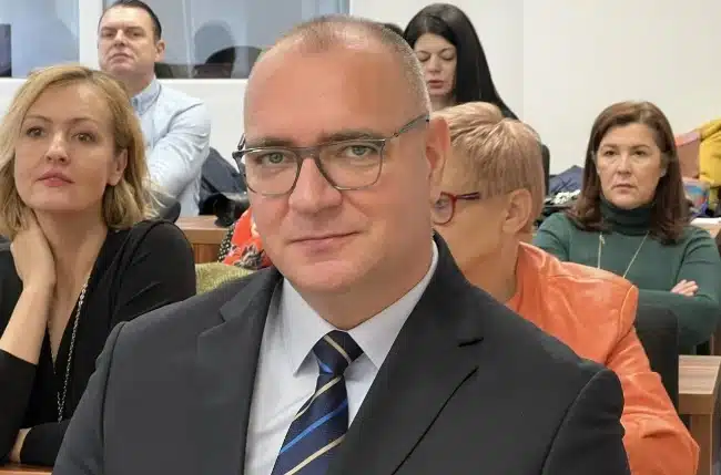Ko je Zijad Lugavić, novi gradonačelnik Tuzle
