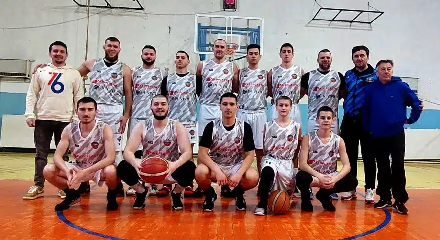 Košarka:Bosna-Basket Živinice 51:79