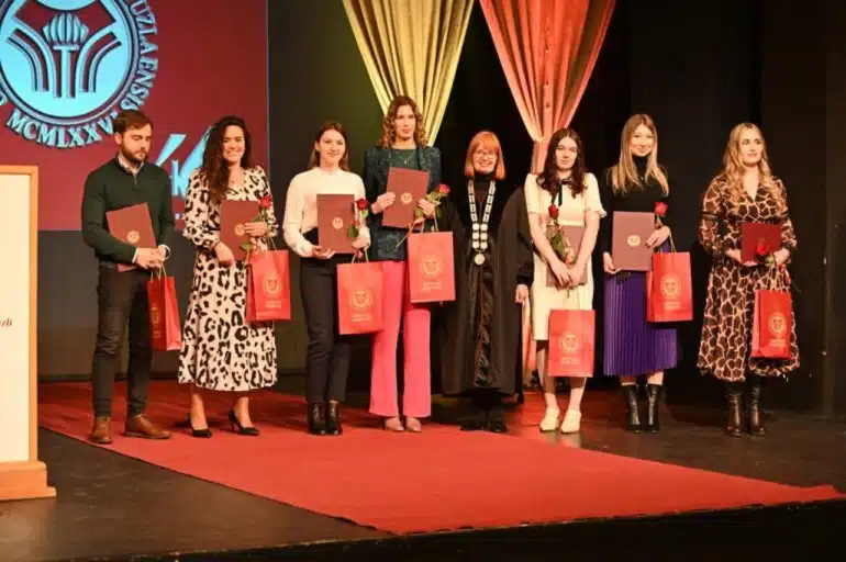Ovo su zlatni studenti Univerziteta u Tuzli (VIDEO)