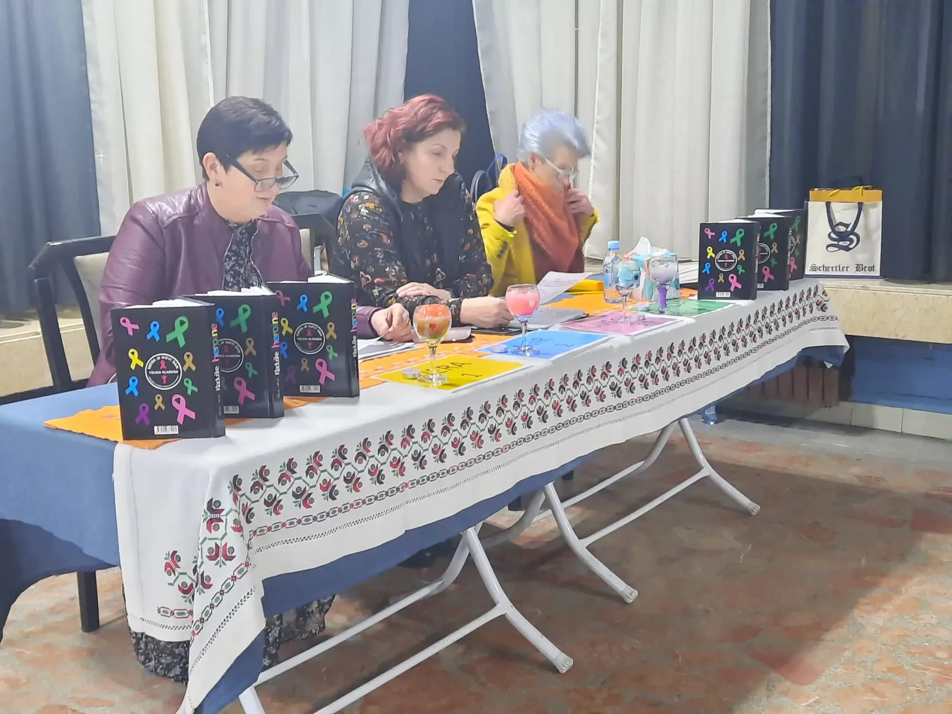 U Živinicama promovisana knjiga ˝Kladuške heroine˝
