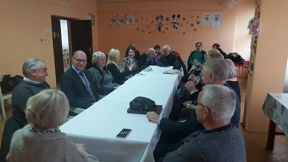 Lugavić se sastao predstavnicima hrvatskih udruženja