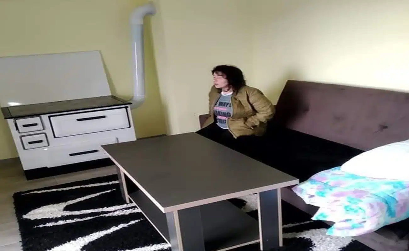 Zahvaljujući dobrim ljudima Džemila će zimu provesti u toplom domu