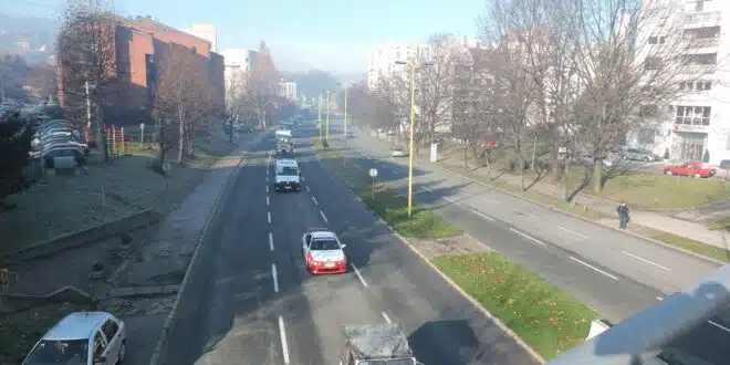U Tuzli defileom  svih vrsta vozila obilježen 15. januar Dan vozača i automehaničara