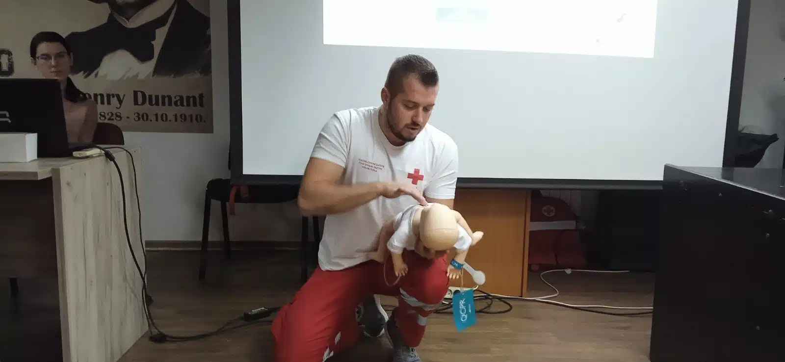 U Tuzli počele obuke iz bazične i napredne prve pomoći za pripadnike službi zaštite i spašavanja | .
