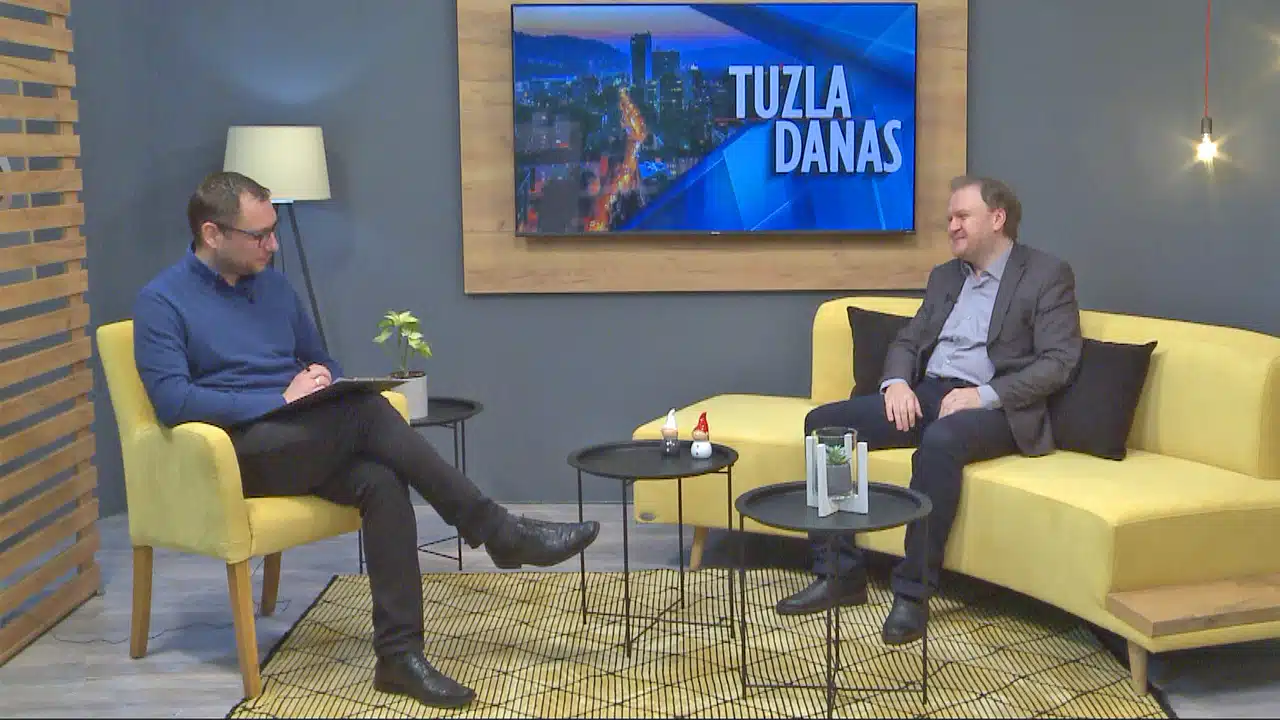 (Video) U Tuzli danas o projektima i planovima Centra za edukaciju i obrazovanje Tuzla | .