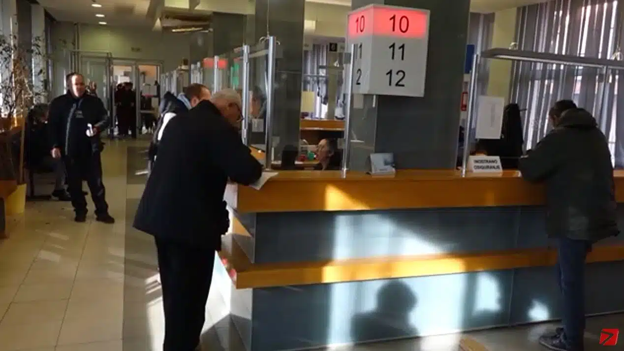 (Video) Počela uplata premije zdravstvenog osiguranja za 2023. godinu | .