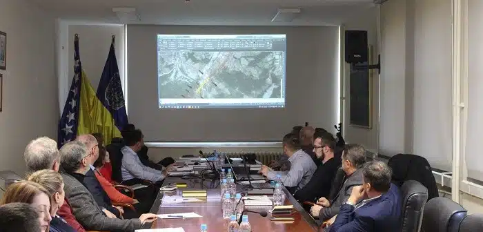 U Tuzli održan radni sastanak na temu izgradnje autoceste Orašje – Tuzla | RTVTK