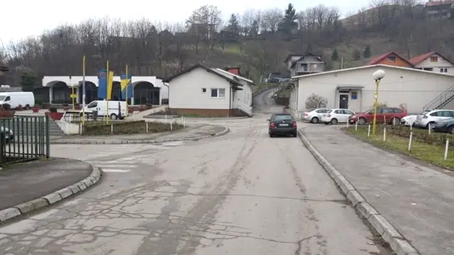 (Video) JKP “Komemorativni centar” Tuzla: Rast cijena goriva i repromaterijala doveli do povećanja cijena usluga preduzeća | .